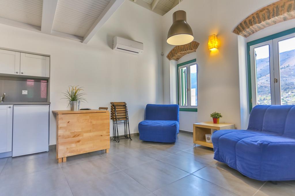 Annika Deluxe Apartments Сими Екстериор снимка
