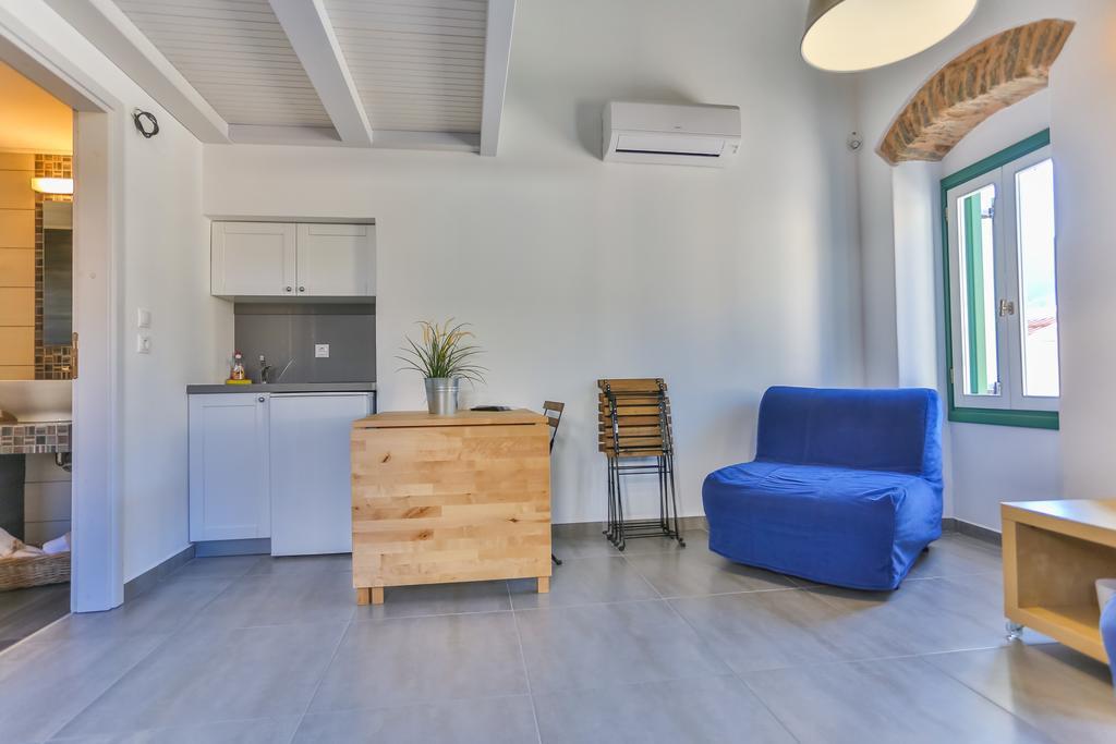 Annika Deluxe Apartments Сими Екстериор снимка