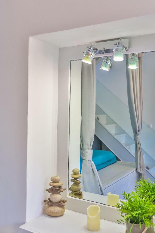 Annika Deluxe Apartments Сими Екстериор снимка
