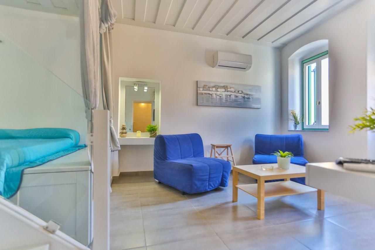 Annika Deluxe Apartments Сими Екстериор снимка